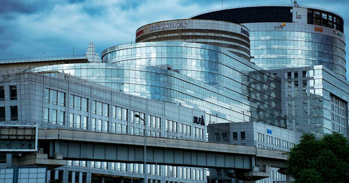 銀行員 退職代行
